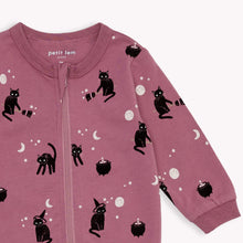 Load image into Gallery viewer, Black Cat Pajamas GLOW IN THE DARK