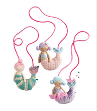 Load image into Gallery viewer, Mermaid Purse