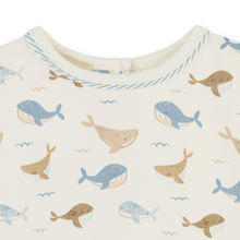 Load image into Gallery viewer, Whales Tales Bubble