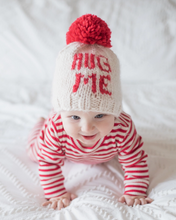 Load image into Gallery viewer, Hug Me Hat