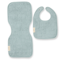 Load image into Gallery viewer, Reversible Burp &amp; Bib Set Fog