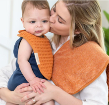Load image into Gallery viewer, Reversible Burp &amp; Bib Set Pumpkin