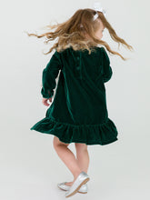 Load image into Gallery viewer, Green Velvet Dress